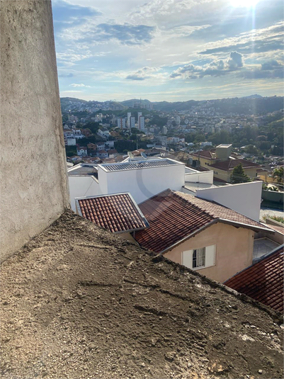 Foto REO1073066