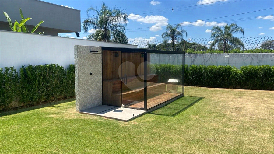 Foto REO1073068