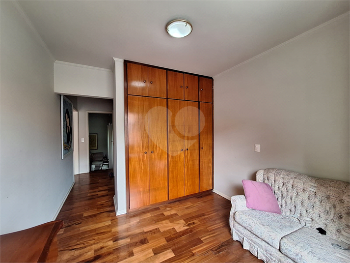 Foto REO1073161