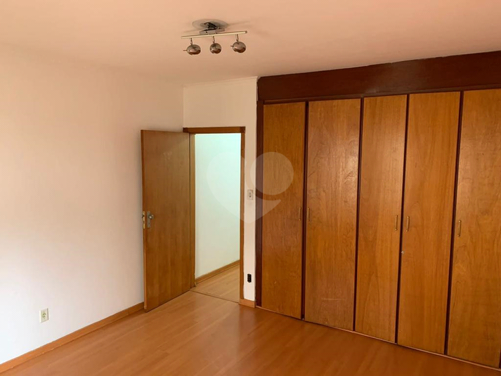 Foto REO1073179