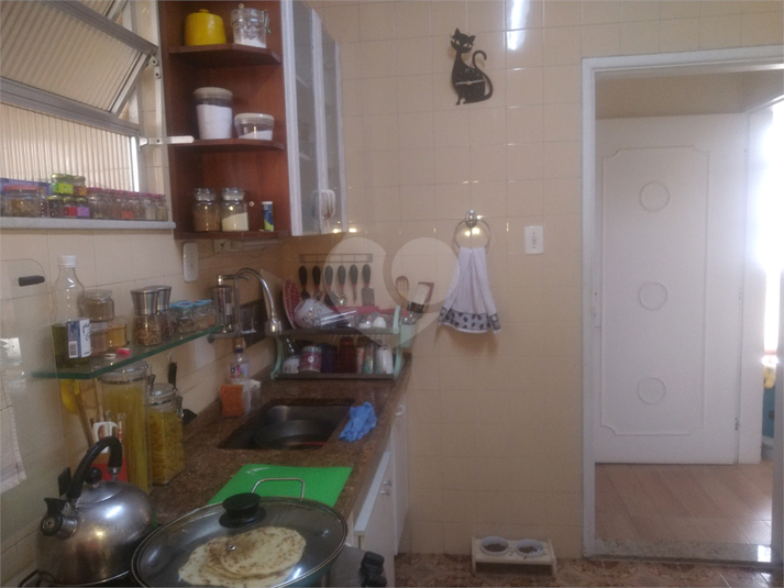 Foto REO1073217
