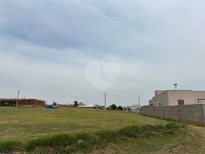 Foto REO1073225