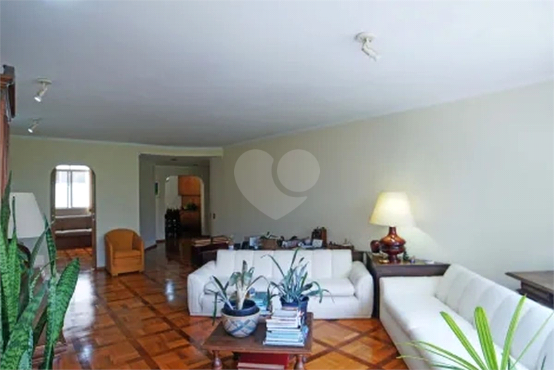 Foto REO1073256