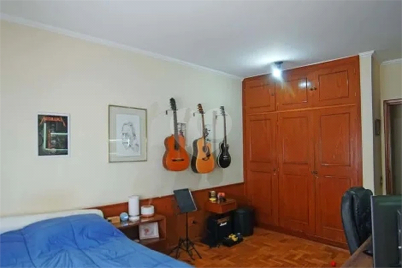 Foto REO1073256