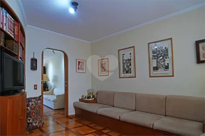 Foto REO1073256