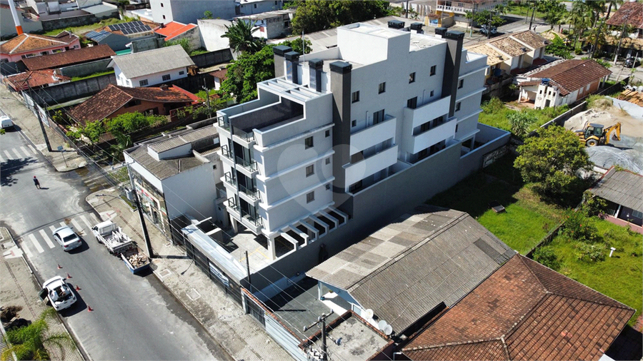 Foto REO1073275