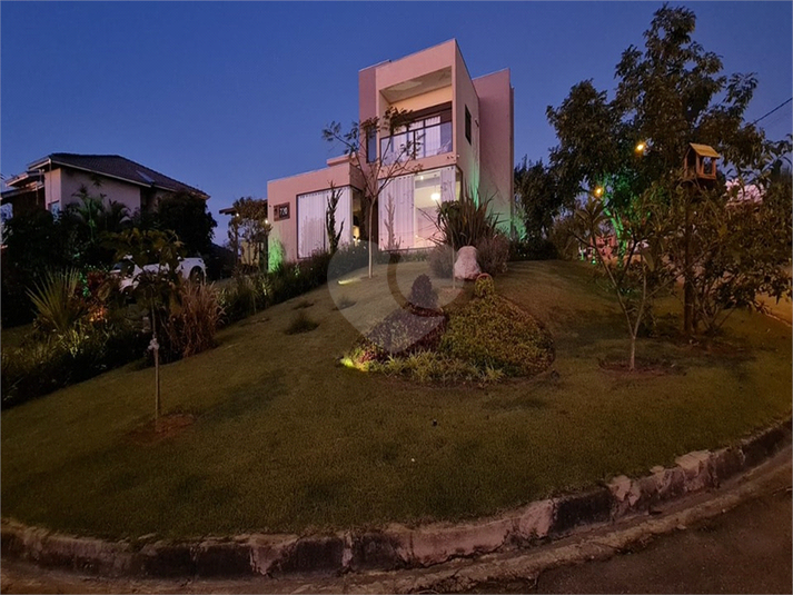 Foto REO1073327