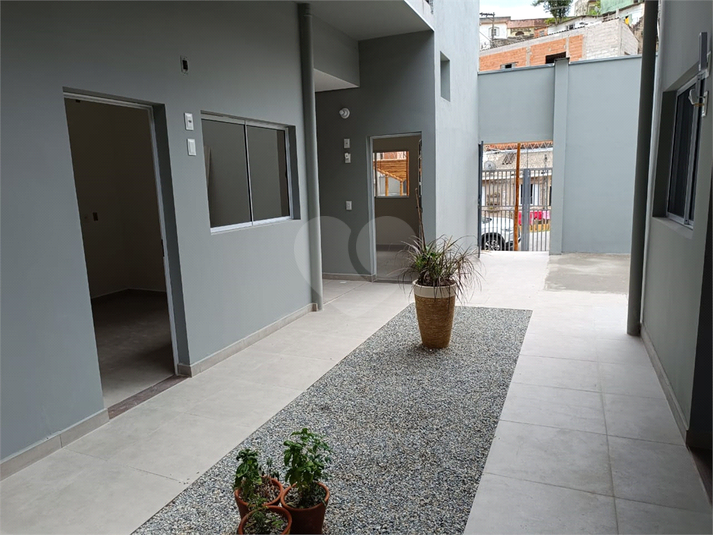 Foto REO1073331
