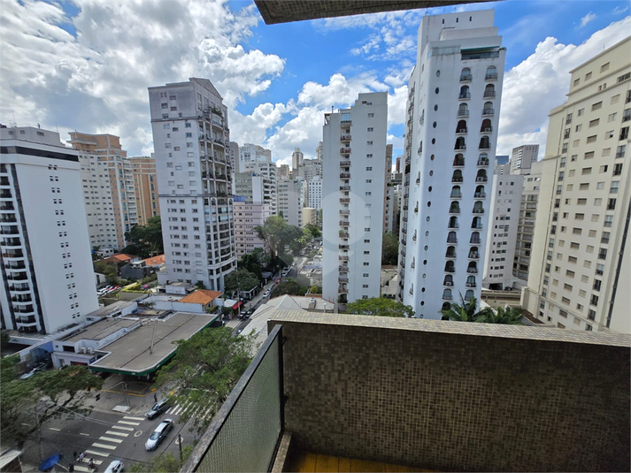Foto REO1073457