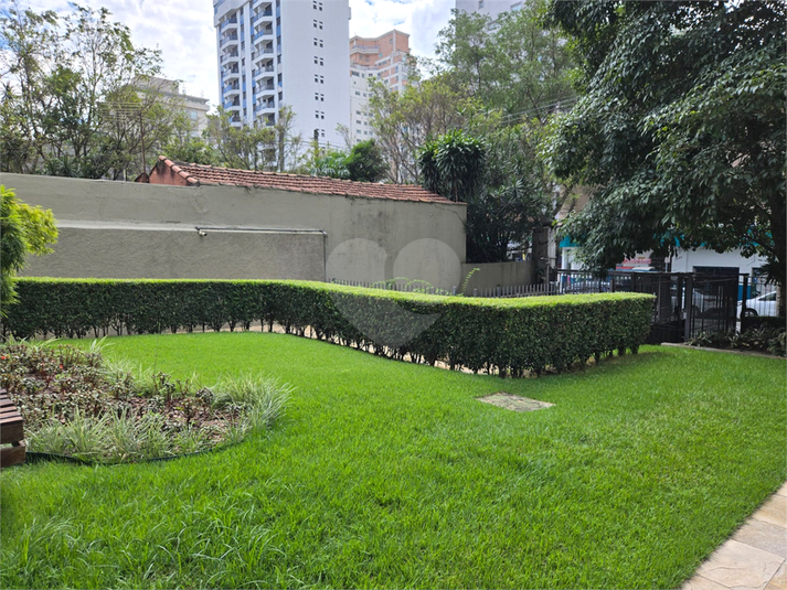 Foto REO1073457