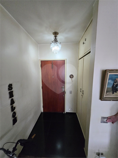 Foto REO1073457