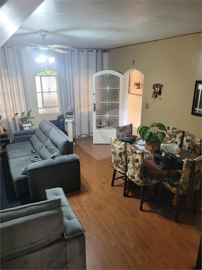 Foto REO1073459