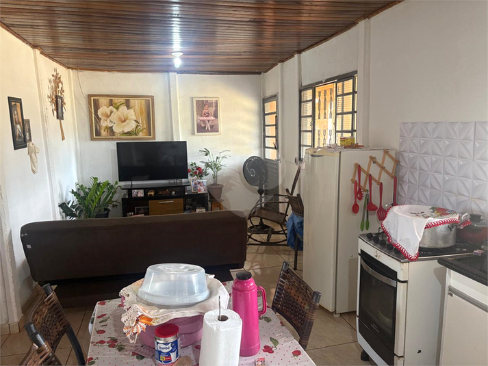 Foto REO1073475