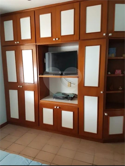 Foto REO1073539