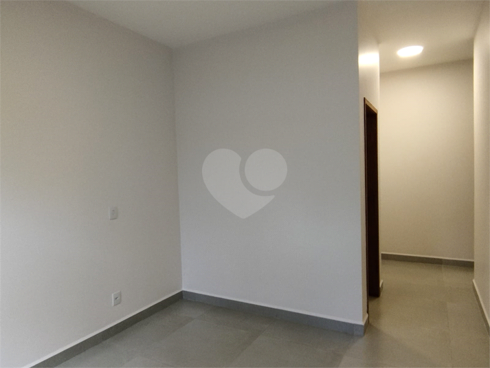 Foto REO1073572