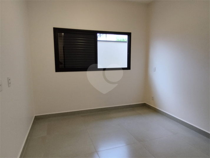 Foto REO1073572