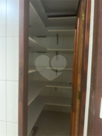 Foto REO1073598