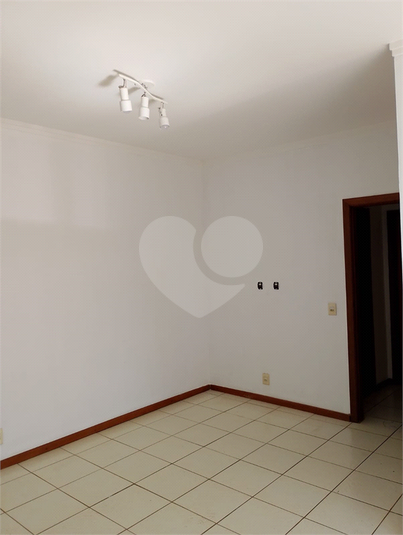 Foto REO1073605