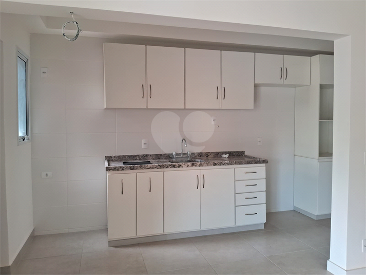 Foto REO1073622