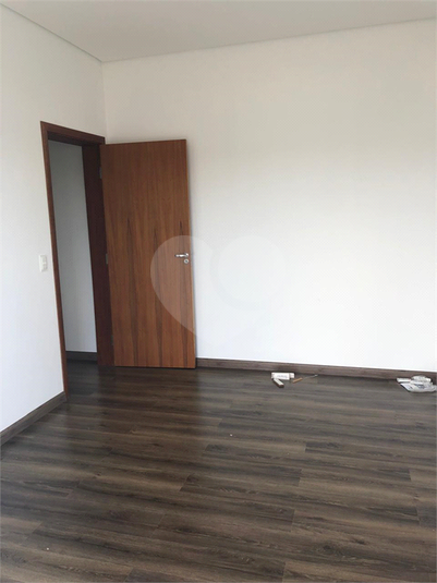 Foto REO1073709