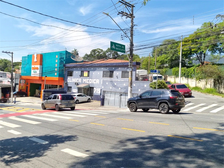 Foto REO1073742