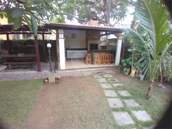 Foto REO1073747