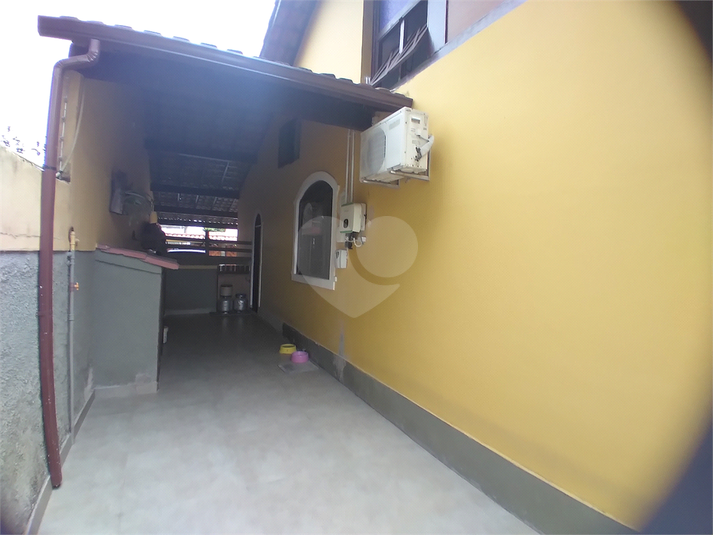 Foto REO1073747