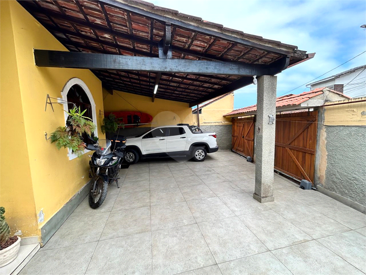 Foto REO1073747