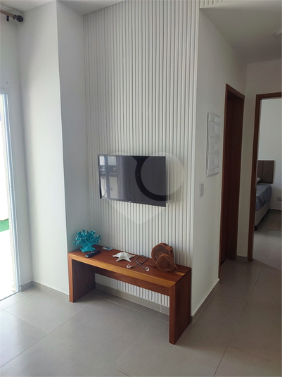 RACK E TV