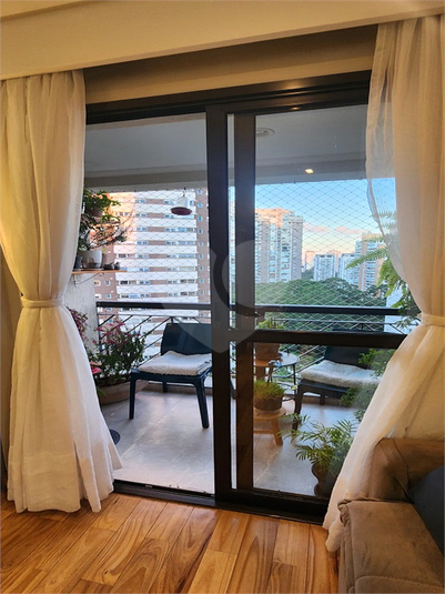 Foto REO1073773