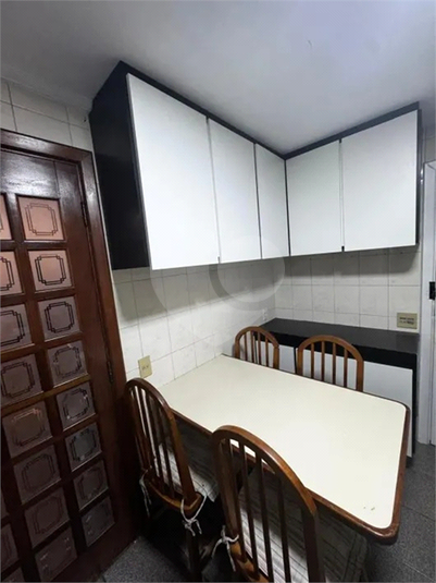 Foto REO1073836