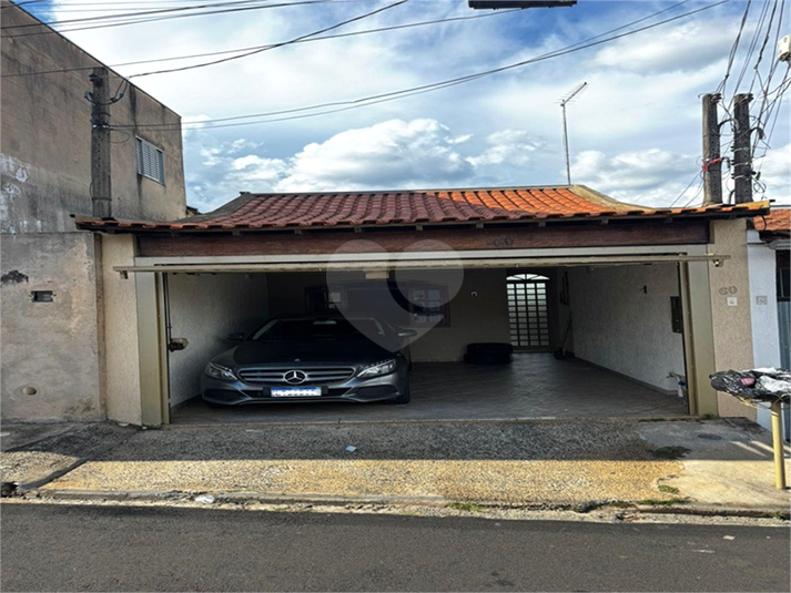 Foto REO1073839