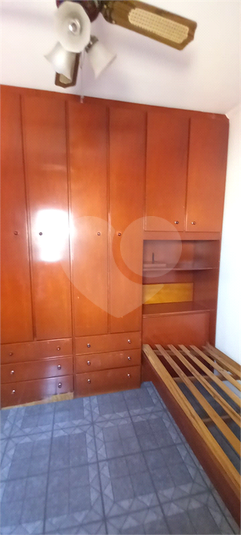 Foto REO1073841
