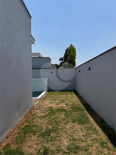 Foto REO1073882