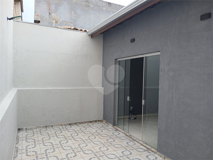 Foto REO1073916