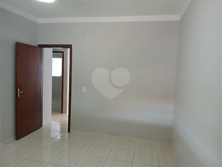 Foto REO1073916