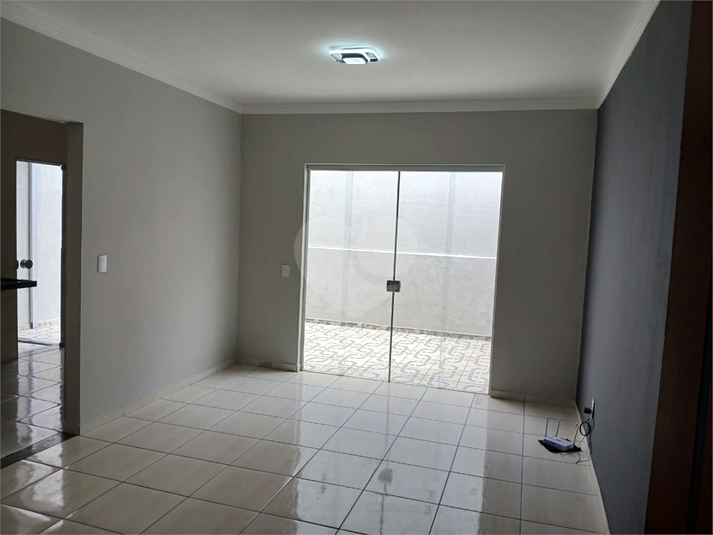 Foto REO1073916