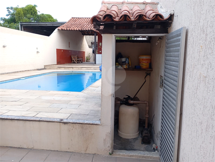 Foto REO1073939