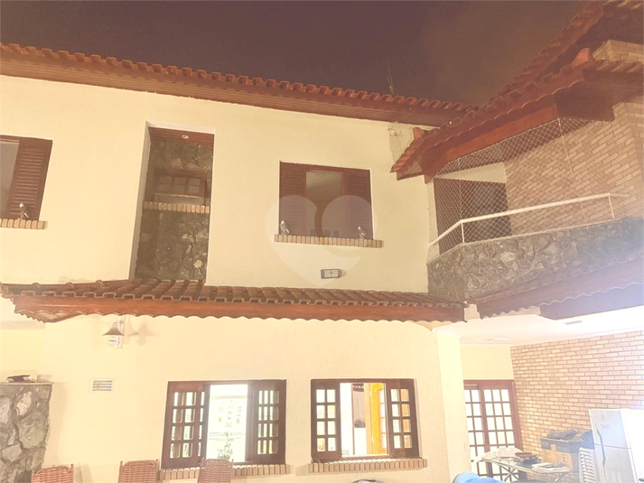 Foto REO1073949