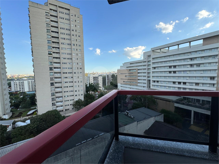 Foto REO1073964