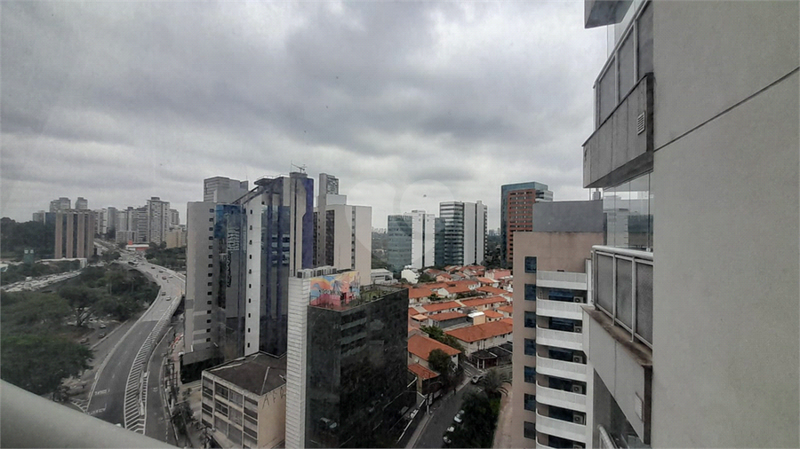 Foto REO1073987