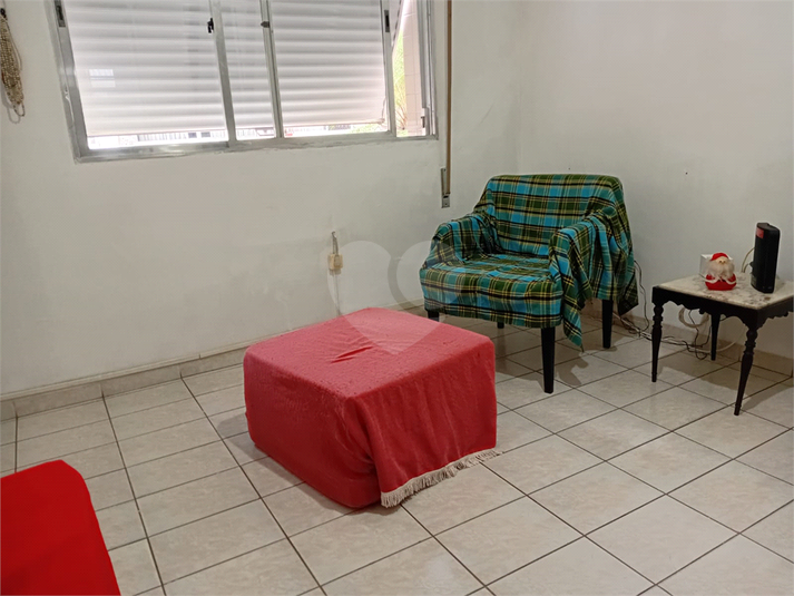 Foto REO1074007