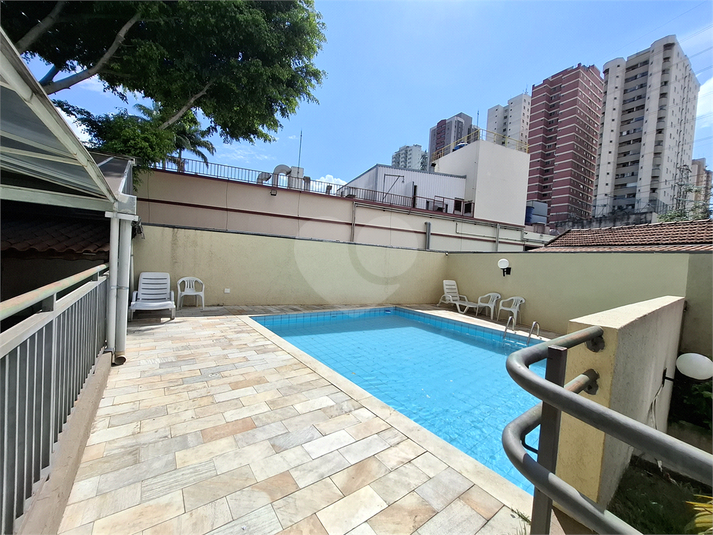 Foto REO1074011