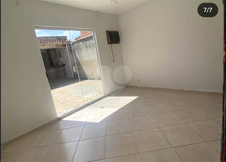 Foto REO1074024