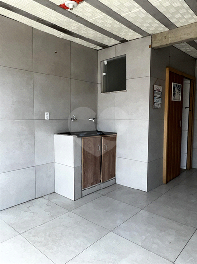 Foto REO1074024