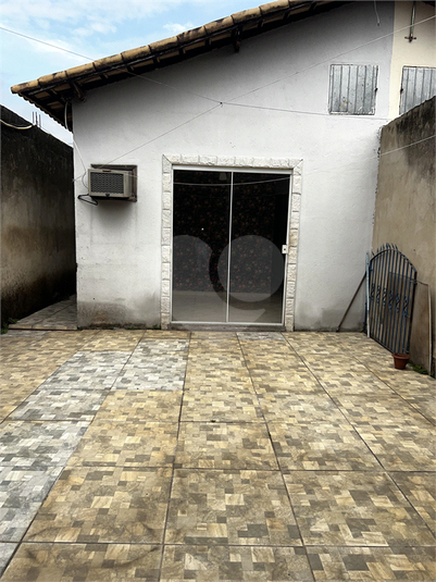 Foto REO1074024