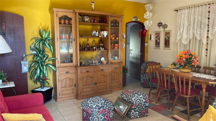 Foto REO1074037