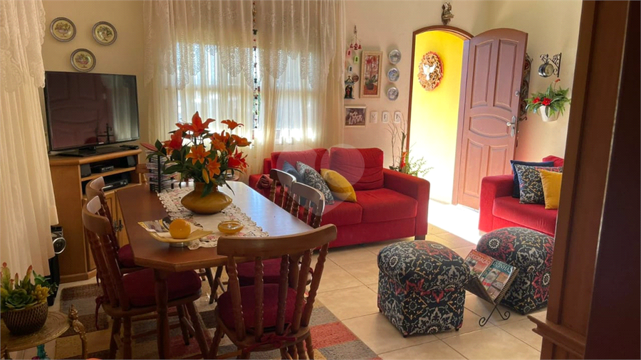 Foto REO1074037