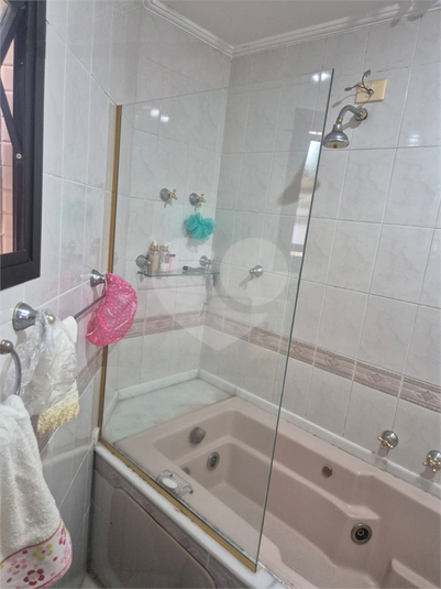 Foto REO1074048