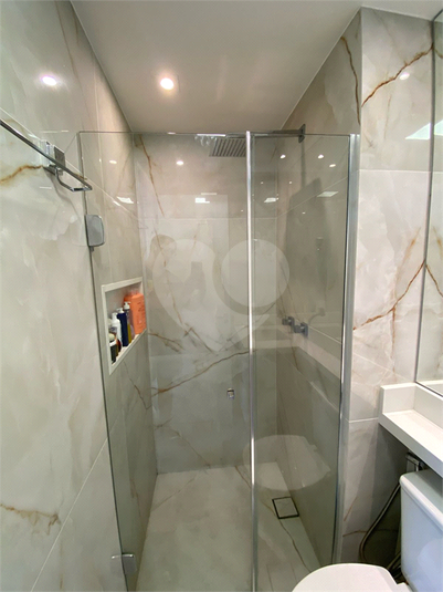 Foto REO1074062